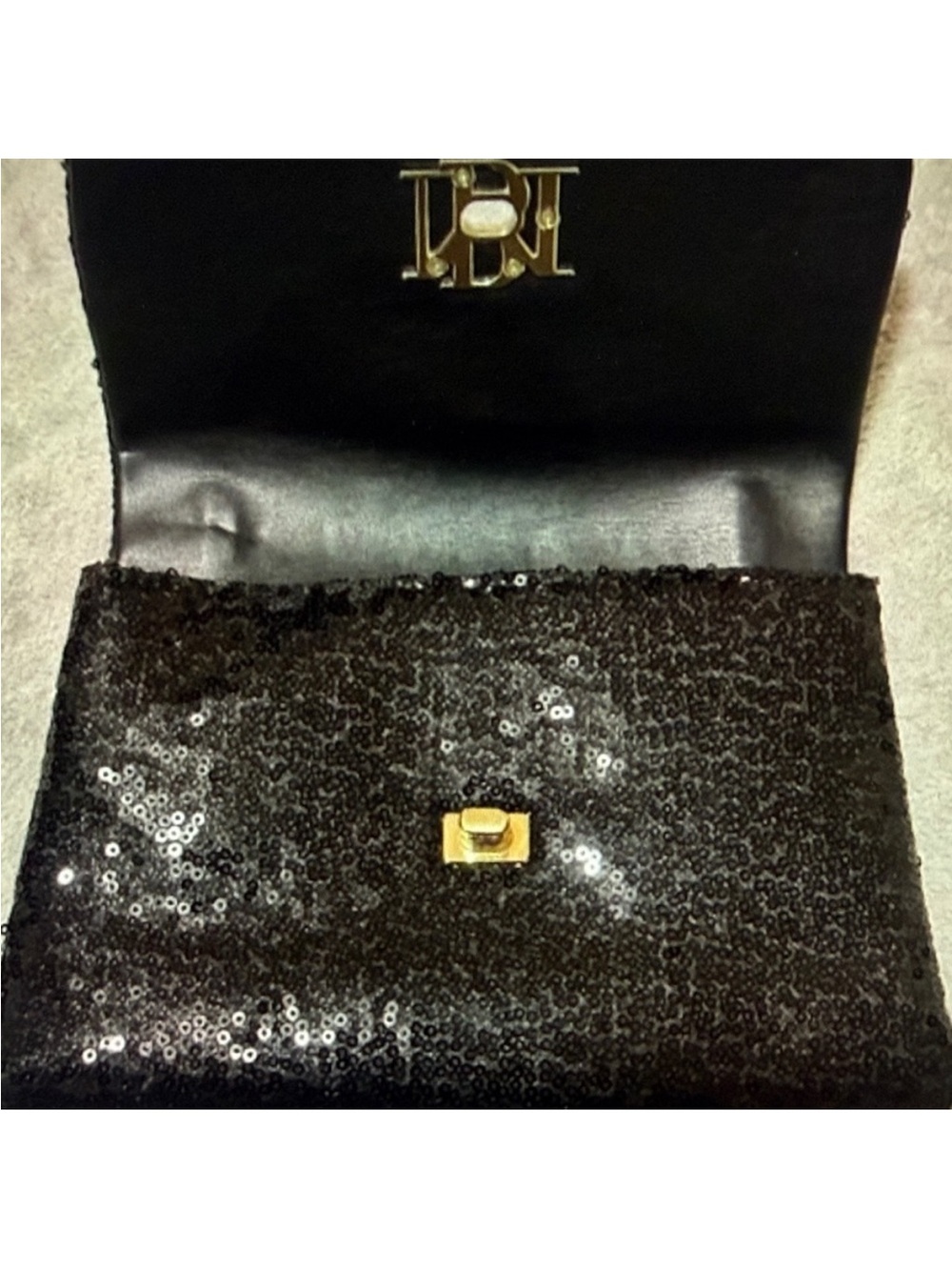 Badgley Mischka black Sequin Pearl Crossbody/ShoulderBag - Picture 8 of 10